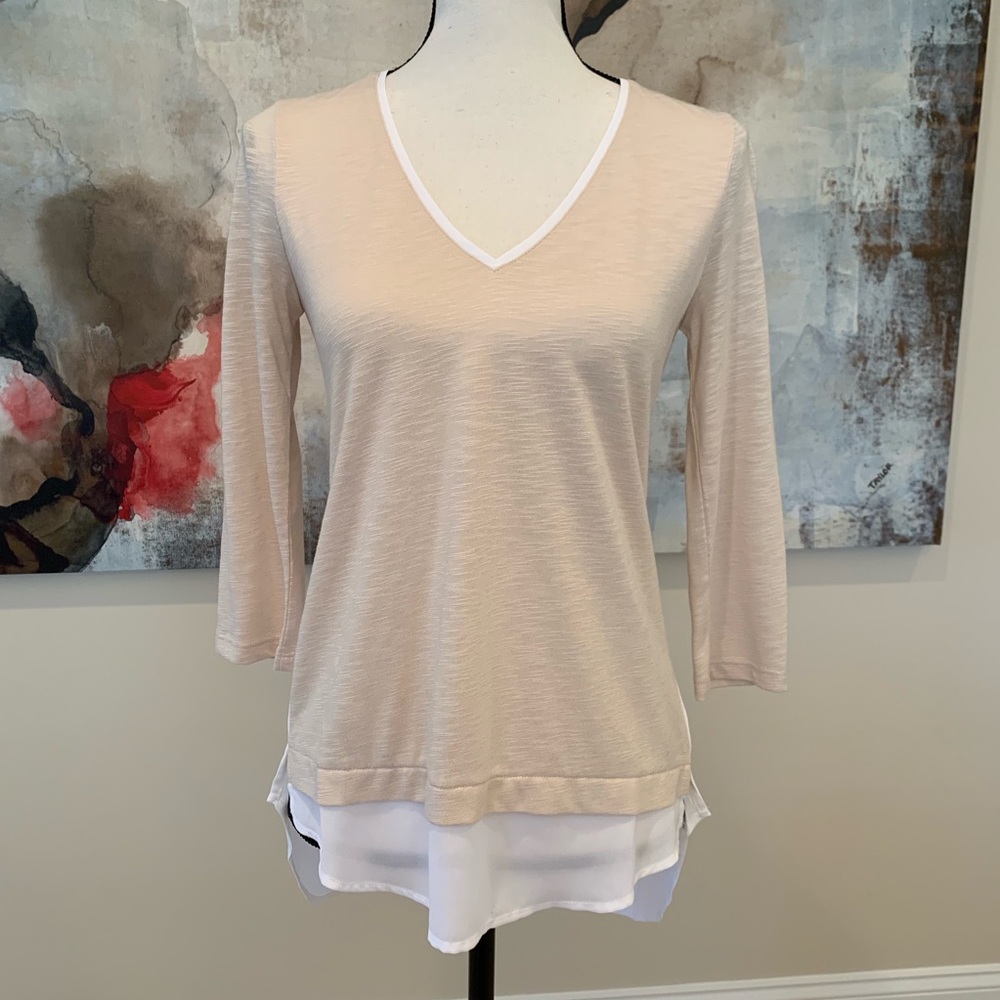 White House Black Market top size xs